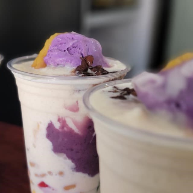 Halo-Halo